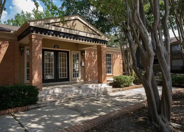 Property at Hampton House - 601 Northpointe Pkwy, Jackson, MS, 39211, 1-2 bed, 1-2 bath, [object Object]
