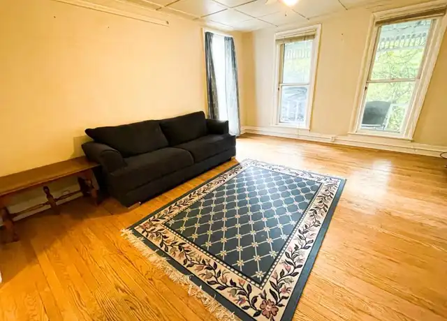 Property at 422 E State St, Ithaca, NY, 14850, 1 bed, 1 bath, [object Object]