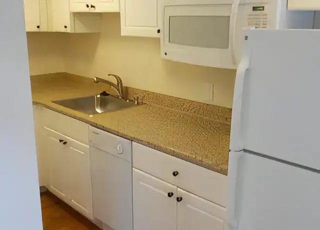Property at 25 Edgerly Rd Unit 8, Boston, MA, 02115, 2 beds, 1 bath, [object Object]