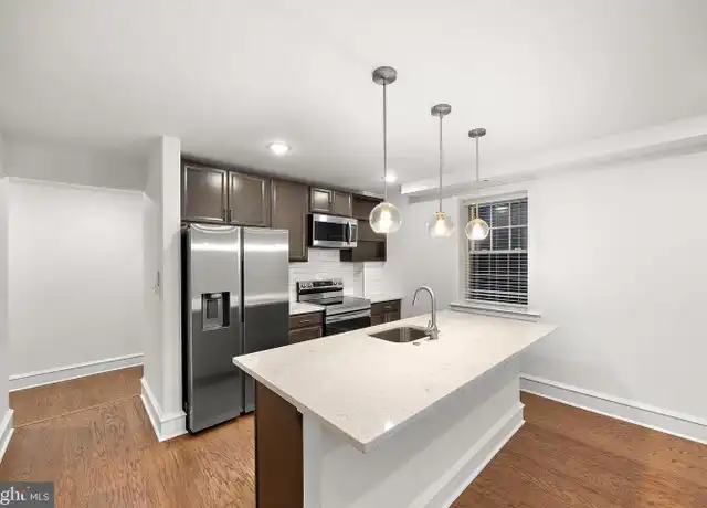Property at 212 W 9th St #201, Wilmington, DE, 19801, 1 bed, 1 bath, [object Object]