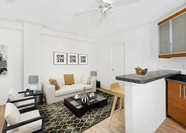 Property at 2756 N Pine Grove Ave, Chicago, IL, 60614, 1-2 bed, 1 bath, [object Object]