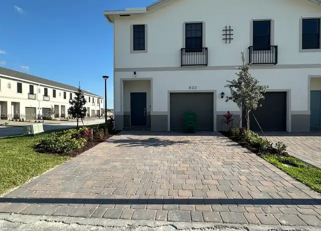 Property at 822 SW 11th Ter, Florida City, FL, 33034, 3 beds, 2.5 baths, [object Object]