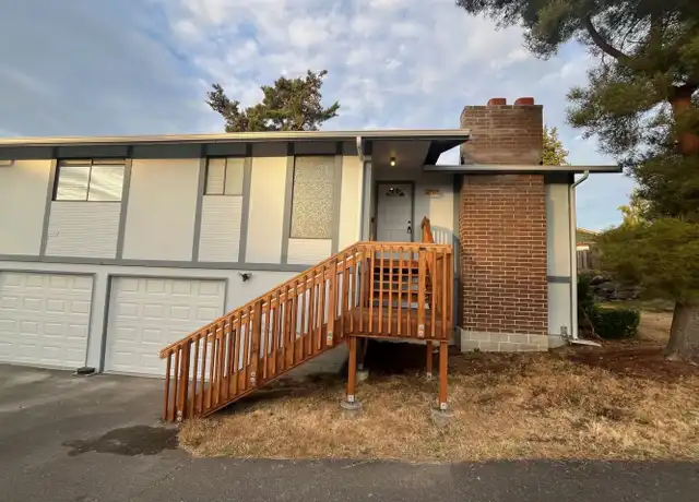 Property at 2907 Glendale Dr W, University Place, WA, 98466, 2 beds, 1.5 baths, [object Object]