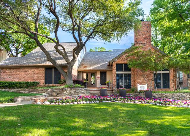 Photo of 9001 Meadowbrook Blvd, Fort Worth, TX 76120