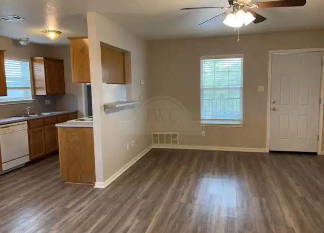 Property at 105 W Truman Ave Unit D, Copperas Cove, TX, 76522, 2 beds, 1 bath, [object Object]
