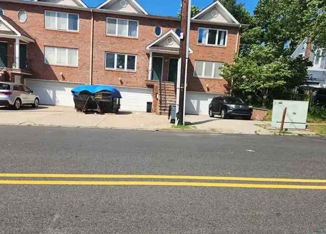Property at 85 E Palisades Blvd Unit 1, Palisades Park, NJ, 07650, 3 beds, 2 baths, [object Object]