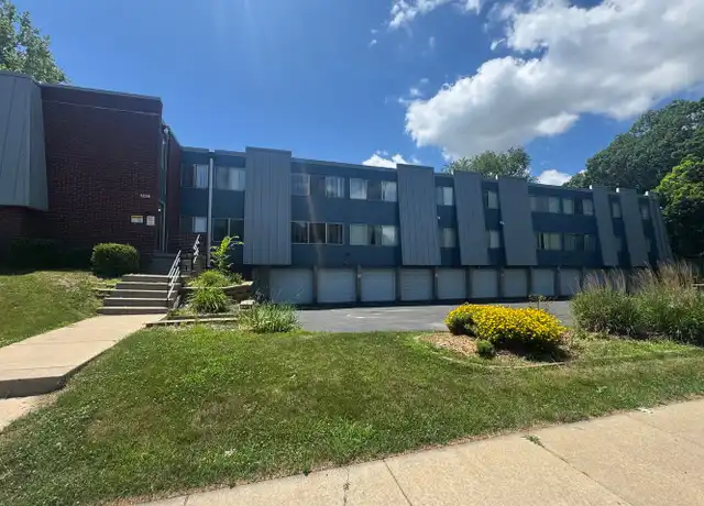 Property at 1226 E Maywood Ave Unit 103, Peoria, IL, 61603, 2 beds, 1 bath, [object Object]