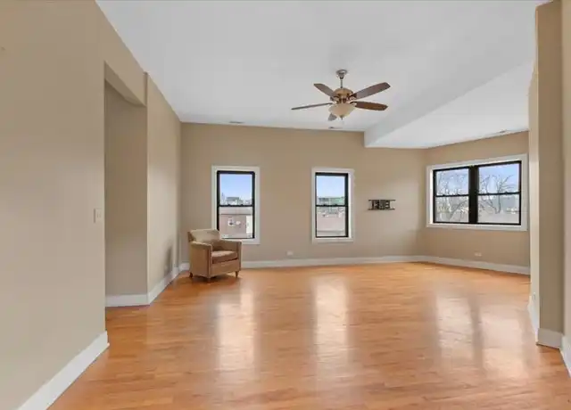 Property at 1046 N Milwaukee Ave, Chicago, IL, 60642, 3 beds, 1 bath, [object Object]