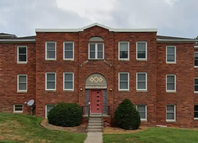 Property at 3108 Davenport St Unit 203, Omaha, NE, 68131, 1 bed, 1 bath, [object Object]