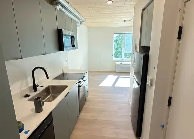Property at Joice Taylor - 30 NE Fremont St, Portland, OR, 97212, 0-3 beds, 1 bath, [object Object]