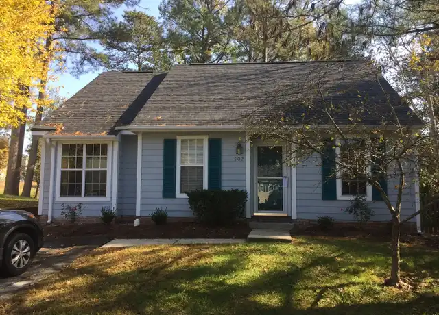 Property at 102 Colchester Ct, Chapel Hill, NC, 27517, 3 beds, 2 baths, [object Object]
