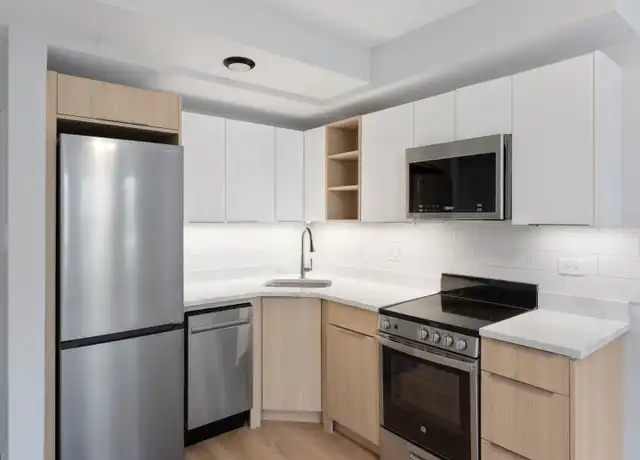Property at 1632 W Howard St Unit 309, Chicago, IL, 60626, 0 beds, 1 bath, [object Object]