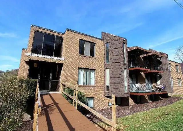 Property at 3260 Waverly St, Pittsburgh, PA, 15234, 2 beds, 1 bath, [object Object]