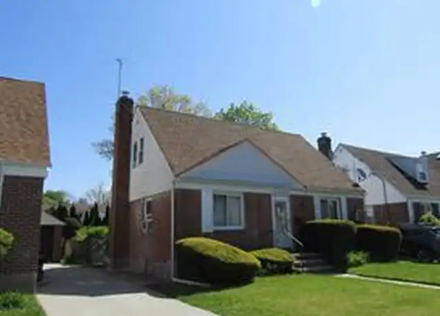 Property at 76-43 271st St Unit 1, Queens, NY, 11040, 3 beds, 2 baths, [object Object]