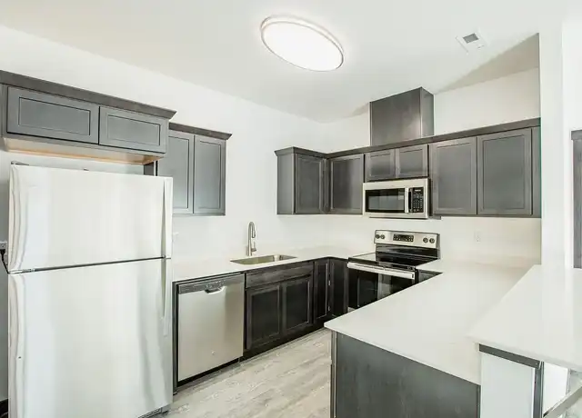 Property at Canfield Lodge - 380 E Kathleen Ave, Coeur D Alene, ID, 83815, 2 beds, 2 baths, [object Object]