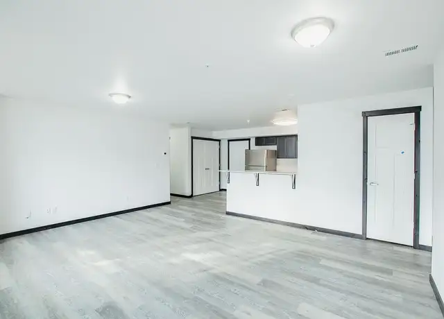 Photo of 380 E Kathleen Ave, Coeur D Alene, ID 83815