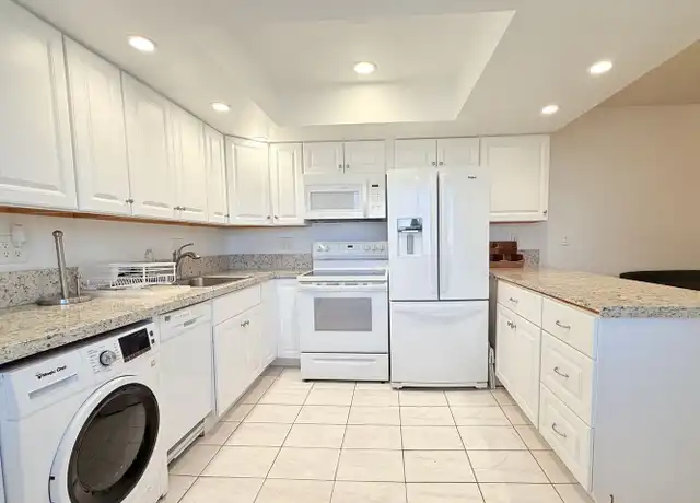 Property at 64281 Spyglass Ave, Desert Hot Springs, CA, 92240, 1 bed, 1 bath, [object Object]