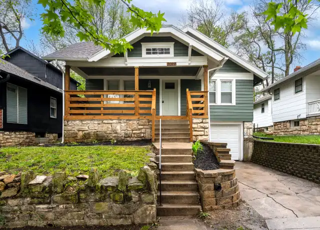 Property at 2027 E Gregory Blvd, Kansas City, MO, 64132, 2 beds, 1 bath, [object Object]