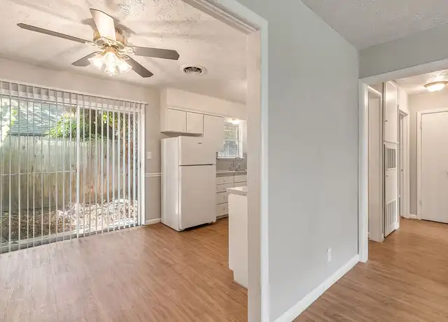 Property at Clairmont Park Apartments - 2218 E 59th St, Tulsa, OK, 74105, 1 bed, 1 bath, [object Object]