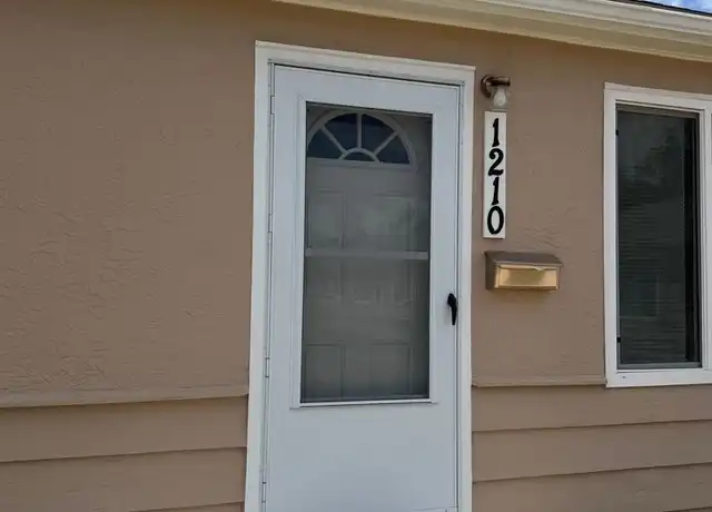 Property at 1210 Columbia St Unit 1210, Colorado Springs, CO, 80909, 2 beds, 1 bath, [object Object]