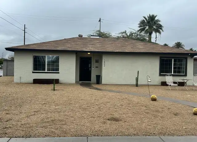 Property at 1802 E Hubbell St, Phoenix, AZ, 85006, 3 beds, 2 baths, [object Object]