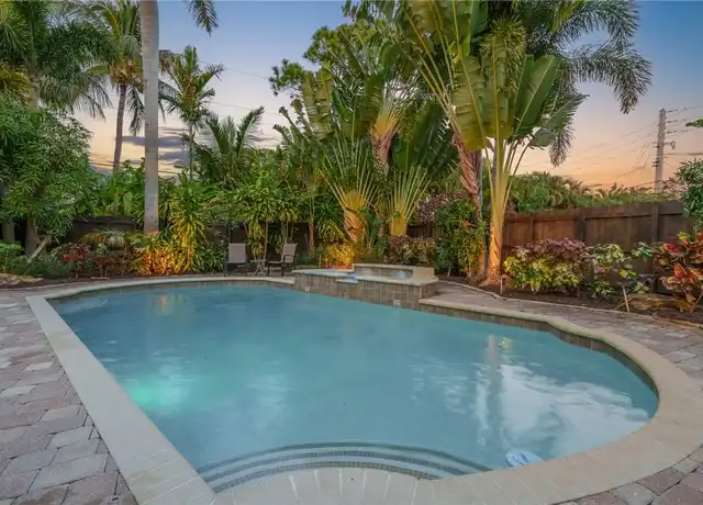 Property at 425 NE 25th St, Wilton Manors, FL, 33305, 3 beds, 2 baths, [object Object]