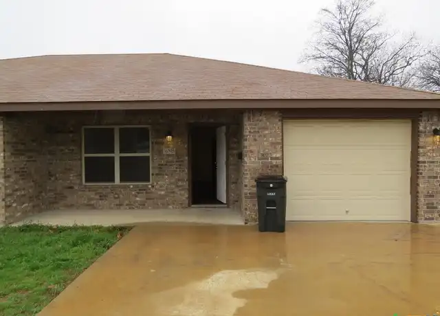 Property at 1609 N 10th St Unit B, Killeen, TX, 76541, 2 beds, 2 baths, [object Object]