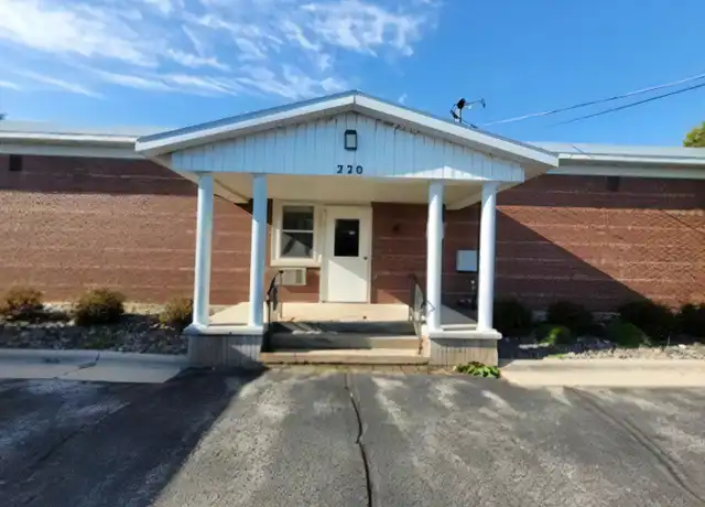 Property at 220 Robbins St Unit 5, Seymour, WI, 54165, 2 beds, 1 bath, [object Object]