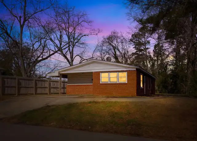Property at 2625 E 5th St, Montgomery, AL, 36107, 4 beds, 2 baths, [object Object]