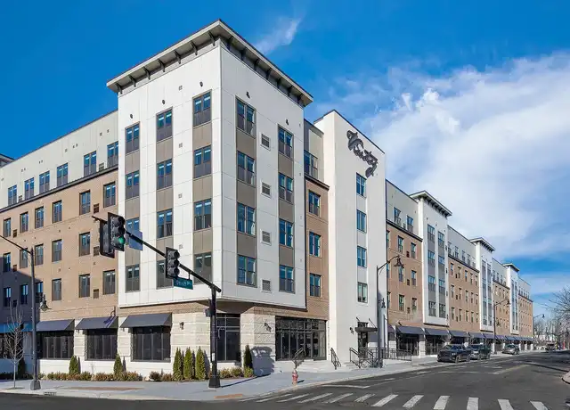 Property at Vinty - 100 Union St, Elizabeth, NJ, 07202, 0 beds, 1 bath, [object Object]