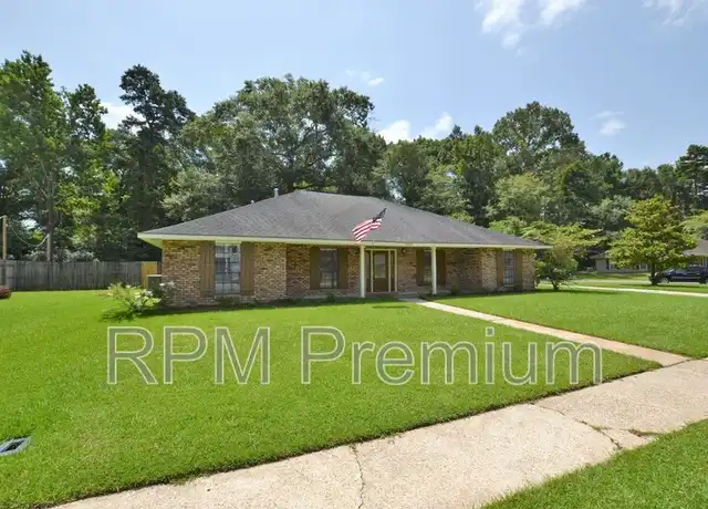 Property at 2530 Chantulane Ave, Denham Springs, LA, 70726, 4 beds, 2 baths, [object Object]