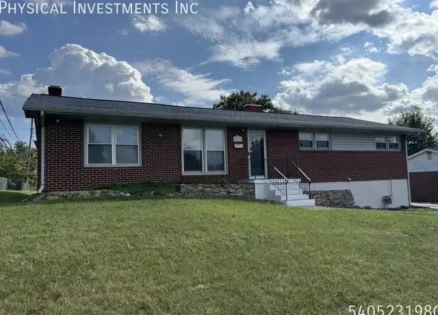 Property at 227 Maplelawn Ave NE, Roanoke, VA, 24012, 4 beds, 2 baths, [object Object]