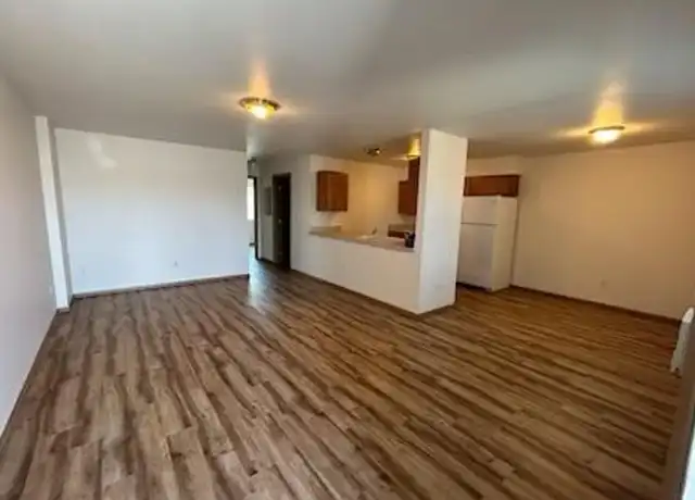 Property at 66 SW 3rd St Unit 02, Madras, OR, 97741, 2 beds, 1 bath, [object Object]