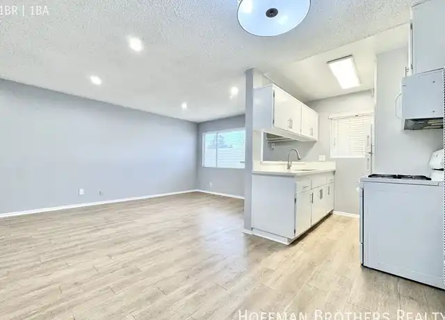 Property at 12311 Burbank Blvd Unit 32, Valley Village, CA, 91607, 1 bed, 1 bath, [object Object]