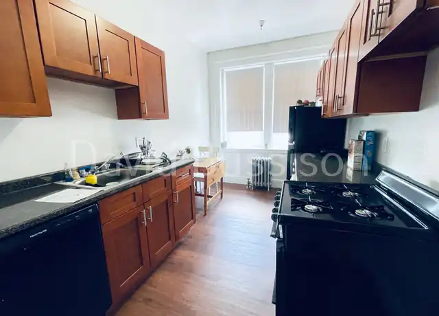Property at 1800 Commonwealth Ave Unit 35, Boston, MA, 02135, 2 beds, 1 bath, [object Object]