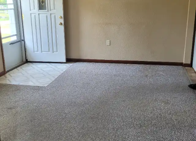 Property at 8527 Kirsch Rd, Erie, PA, 16510, 2 beds, 1 bath, [object Object]