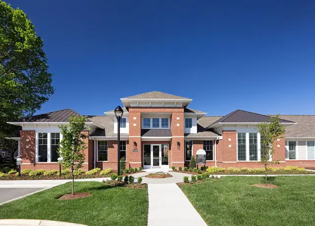 Photo of 5109 Goldsboro Dr, Hampton, VA 23605
