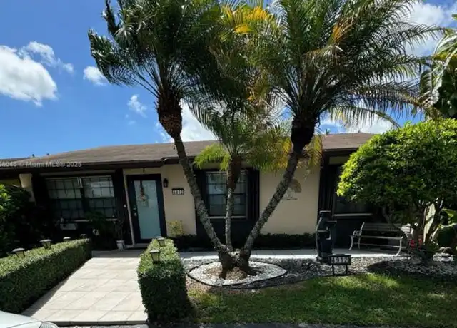 Property at 4912 SW 136th Pl, Miami, FL, 33175, 3 beds, 2 baths, [object Object]