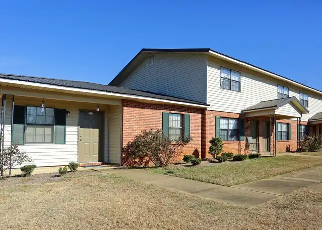 Property at 103 Pecan St Unit 102, Hayneville, AL, 36040, 2 beds, 1 bath, [object Object]