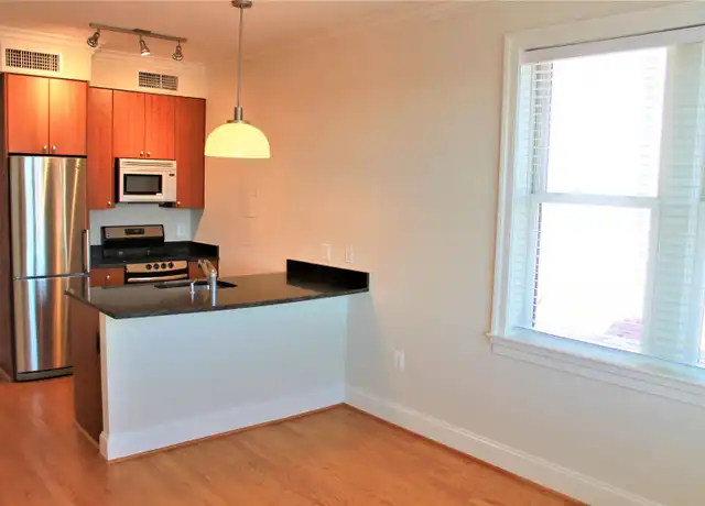 Property at 2110 19th St NW Unit 404, Washington, DC, 20009, 1 bed, 1 bath, [object Object]