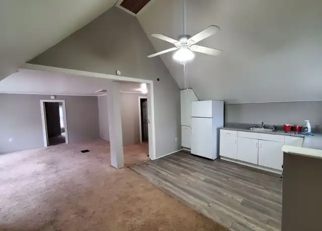Property at 8 Linwood Pl Unit 85, Rochester, NY, 14607, 1 bed, 1 bath, [object Object]
