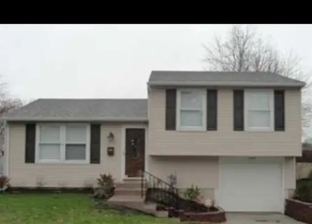 Property at 194 Kingswood Trail Dr, Toledo, OH, 43615, 3 beds, 1 bath, [object Object]