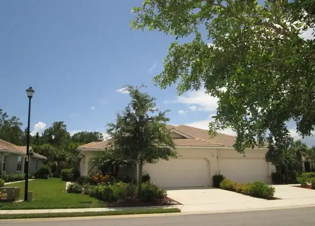 Property at 10702 Cetrella Dr, Fort Myers, FL, 33913, 2 beds, 2 baths, [object Object]