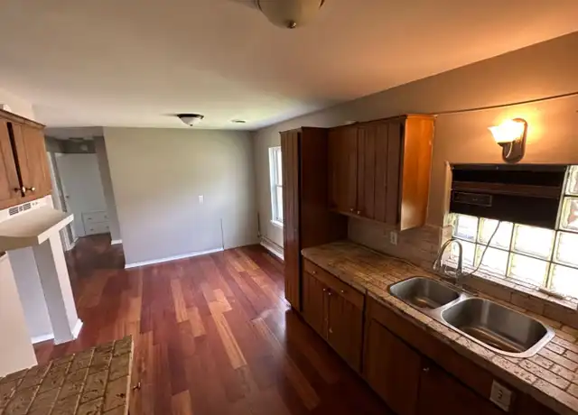 Property at 5302 N 47th St, Milwaukee, WI, 53218, 3 beds, 1 bath, [object Object]