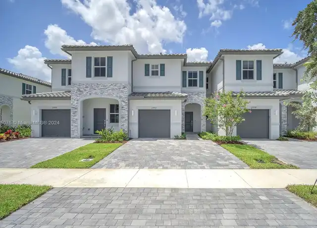 Property at 12002 NW 47th Mnr, Coral Springs, FL, 33076, 3 beds, 2.5 baths, [object Object]