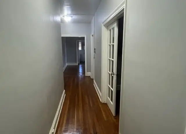 Property at 84 Forest St Unit B4, Hartford, CT, 06105, 2 beds, 1 bath, [object Object]