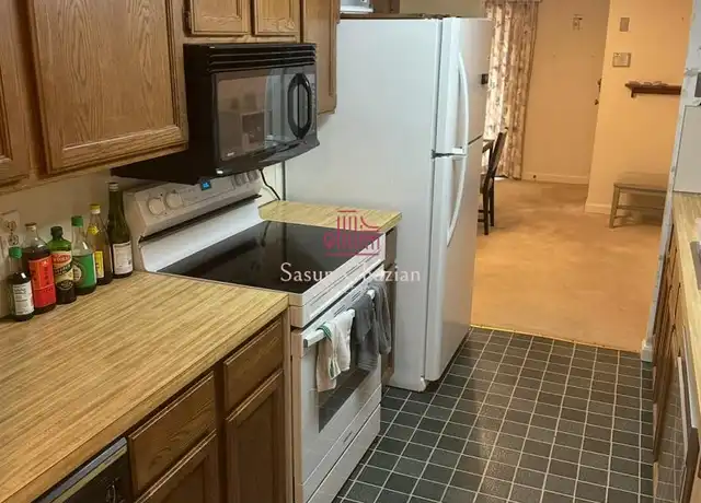 Property at 41 Angleside Rd, Waltham, MA, 02453, 2 beds, 2 baths, [object Object]