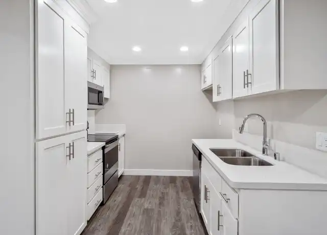 Property at 2520 W La Palma Ave Unit 204, Anaheim, CA, 92801, 1 bed, 1 bath, [object Object]