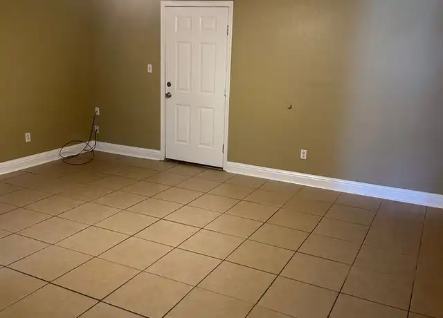Property at 7124 Barrington Ct, New Orleans, LA, 70128, 3 beds, 2.5 baths, [object Object]