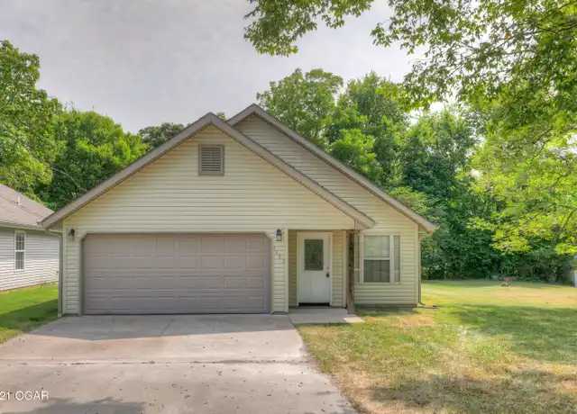 Property at 3423 S Jackson Ave, Joplin, MO, 64804, 3 beds, 2 baths, [object Object]